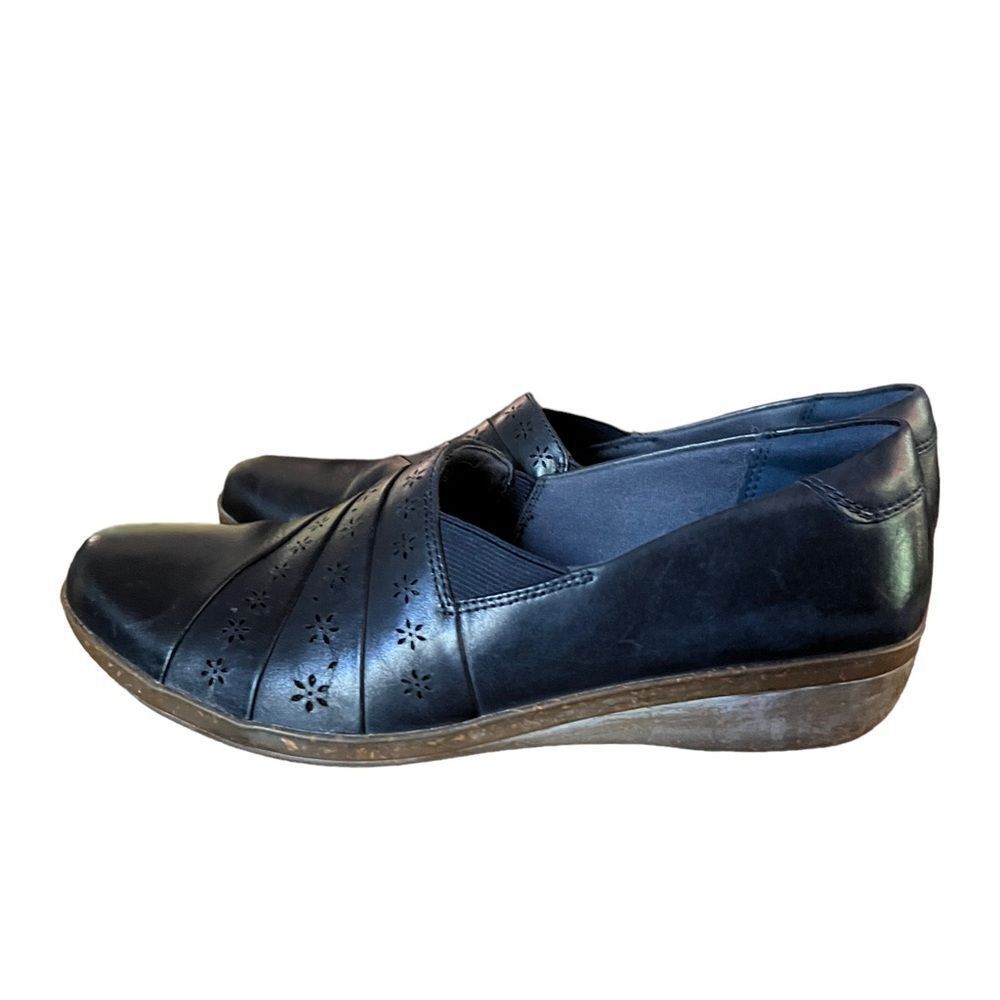 Clarks Collection Cushion insole blue leather flats with‎ floral cutout detail